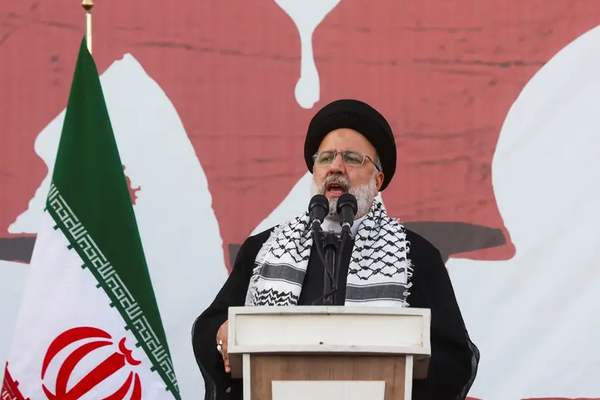 الرئيس الإيراني: حماس هي الحكومة الشرعية في غزة.. ومهاجمتها حرب على الديمقراطية