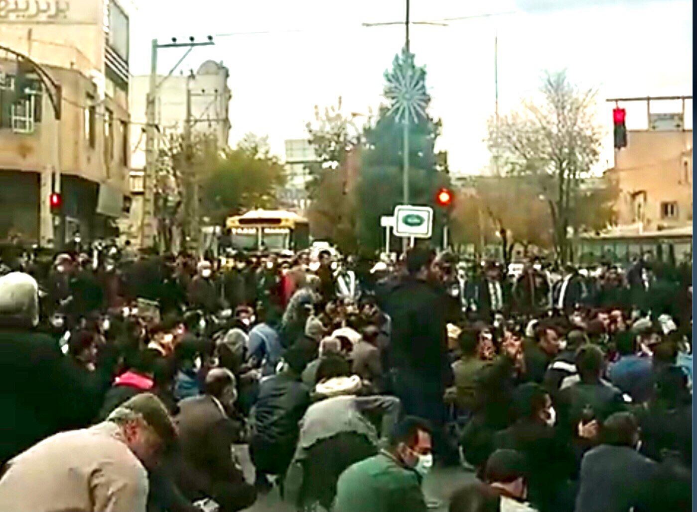 Protest in Iran's Shahre Kord over water rights. November 21, 2021