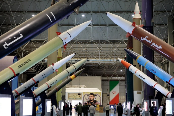 هشدار مقام ارشد امنیتی اتحادیه اروپا درباره توسعه هستهای و موشکی تهران