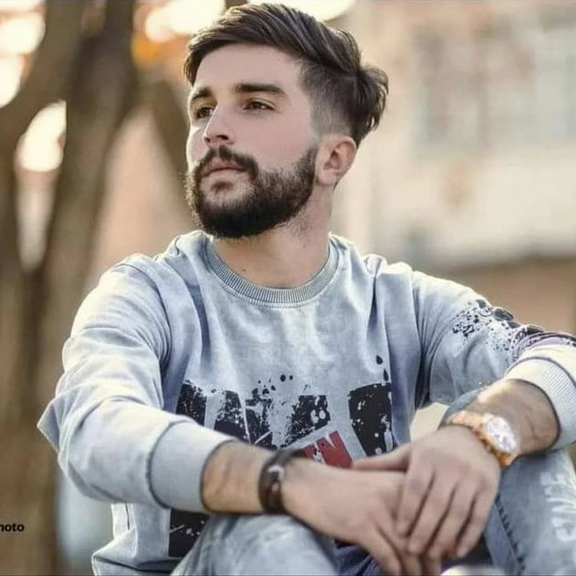 آوات قادرپور، از مجروحان خیزش انقلابی در بوکان، در اثر شدت جراحت جان باخت