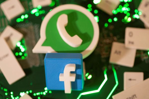 Iran Orders Social Media Influencers To Get Advertising License