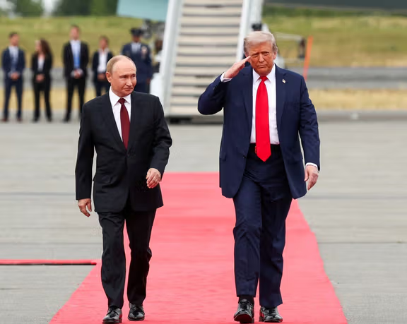 کرملین در واکنش به گزارش فایننشال‌تایمز درباره لغو نشست ترامپ و پوتین: قابل استناد نیست