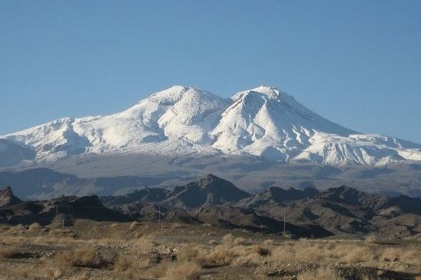 سازمان زمینشناسی: در مورد فعال شدن آتشفشان تفتان مدرکی در اختیار نداریم