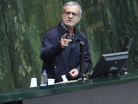 پزشکیان خطاب به نامزدها: کشورهای منطقه حرف شما را گوش میدهند یا آمریکا را؟