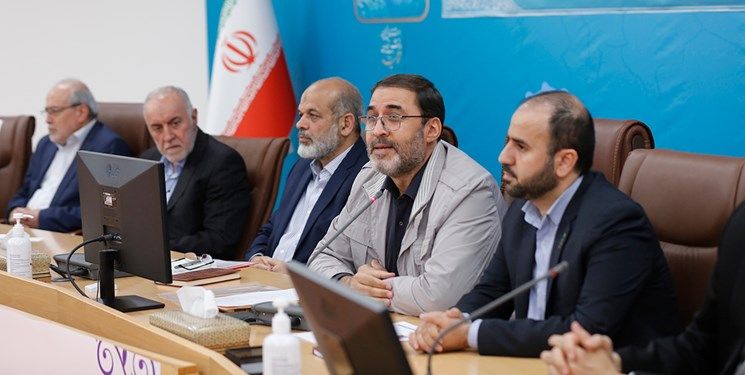 Interior Minister Ahmad Vahidi (center) and his political deputy Mohammad-Reza Gholamreza (2nd right) during a ministry session  (undatd)