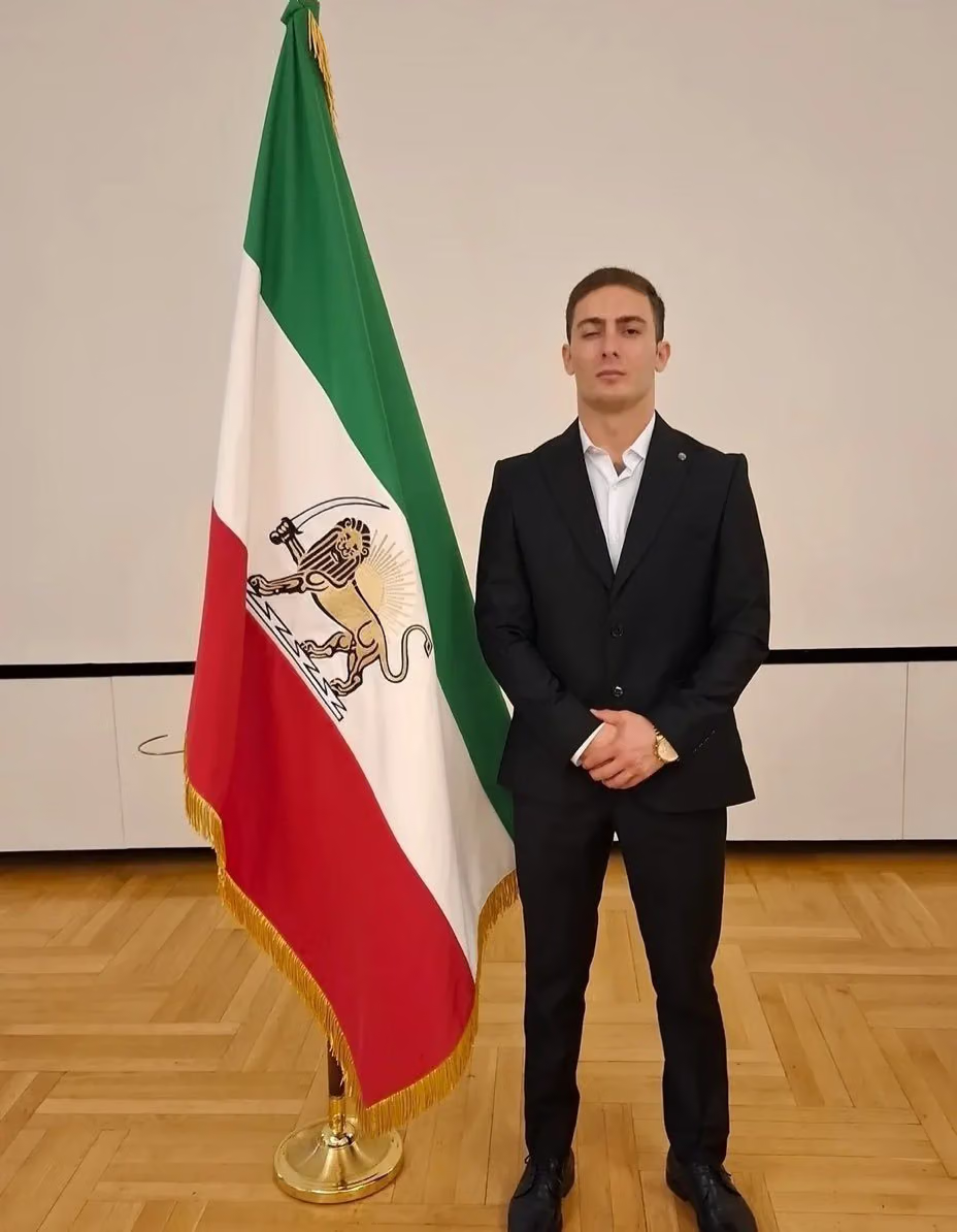 Ali Zarei Doozdarresi