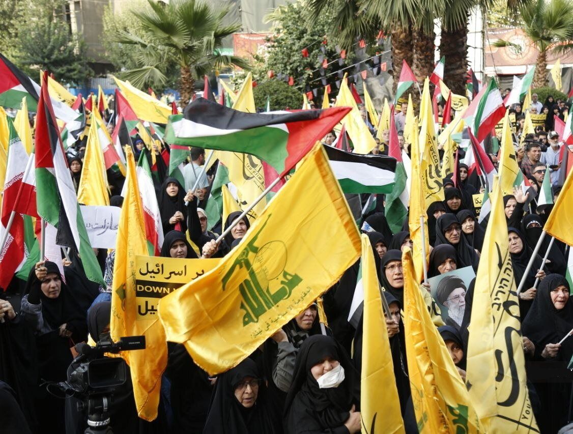 انتقاد لبنان از سخنان ولایتی: به‌جای دخالت در امور داخلی ما، به مشکلات مردم ایران بپردازید