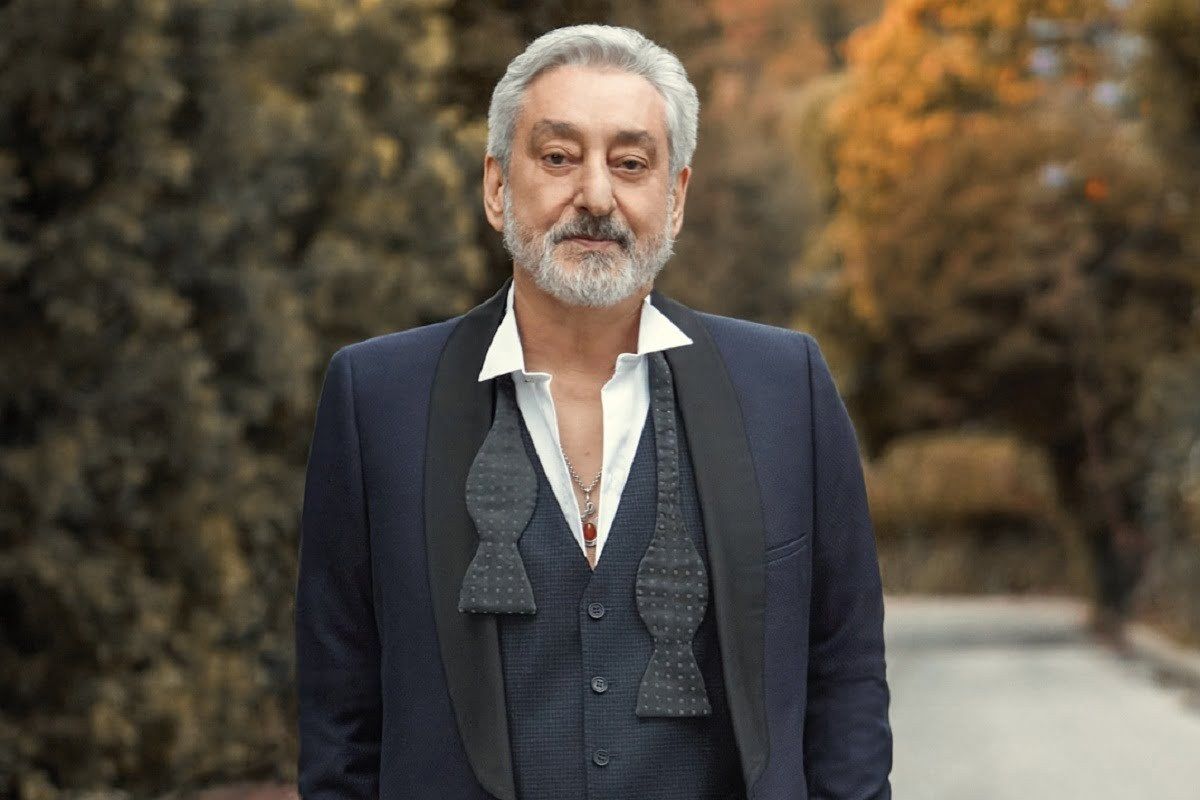 ابی: در پاسخ به فراخوان شاهزاده پهلوی، خیابان‌ها را تسخیر کنید