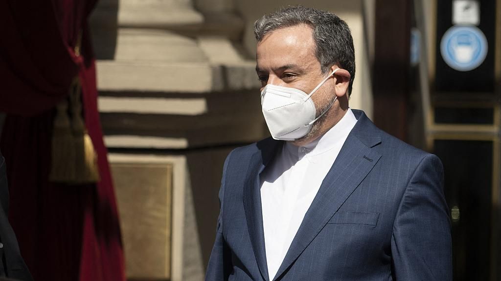 عباس عراقچی: ایران تصمیم سخت خود را گرفته، حالا نوبت طرف‌های مقابل است به جمع‌بندی برسند