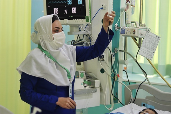 سالانه بخشهایی از بیمارستانهای دولتی بهدلیل کمبود پرستار تعطیل میشوند