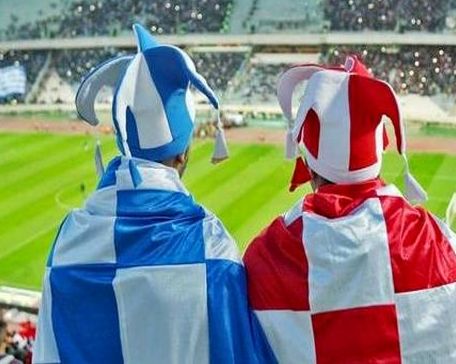 سخنگوی کمیسیون اصل ۹۰ مجلس: واگذاری استقلال و پرسپولیس تبعات اجتماعی به همراه دارد