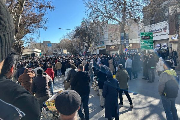 واشینگتنتایمز: مقایسه ایران با ونزوئلا میتواند گمراهکننده باشد