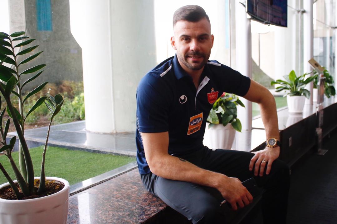 رادوشوویچ، گلر پرسپولیس ایران را ترک کرد