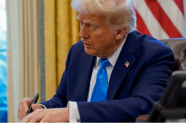 سیبیاس نیوز: دولت ترامپ اعلام کرد میخواهد هزاران پرونده پناهندگی را لغو کند