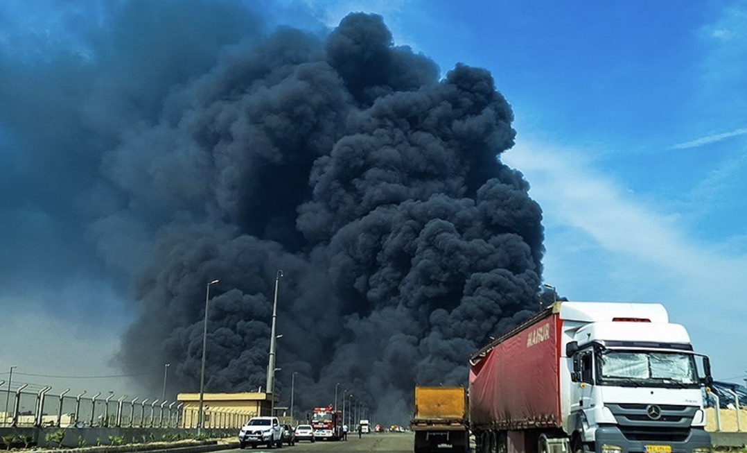 كيف يمكن للمجتمع والجماعات السياسية في إيران تحويل الكارثة إلى أرضية لفعل جماعي؟