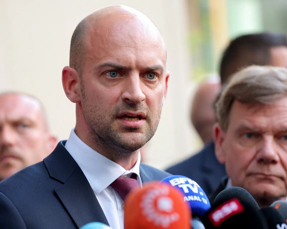 وزیر خارجه فرانسه: تغییر حکومت در ایران از خارج توهمآمیز و خطرناک است