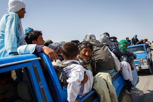 مع تزايد خطاب الكراهية ضدهم.. هجوم على مهاجرين أفغان شرقي طهران بعد مقتل مواطن إيراني