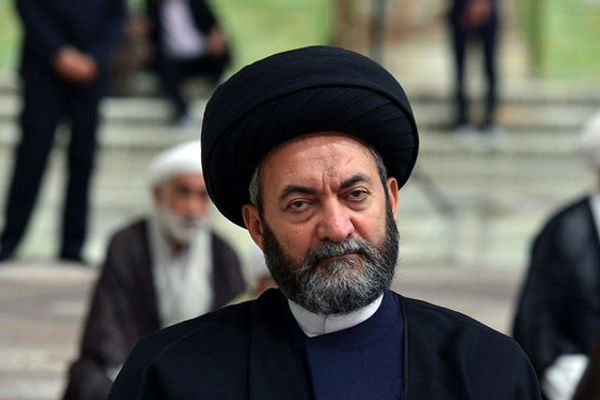 ممثل خامنئي يشيد بـ"وثائقي الاستخبارات" عن إسرائيل رغم اعتراف النظام بأنه "مفبرك"