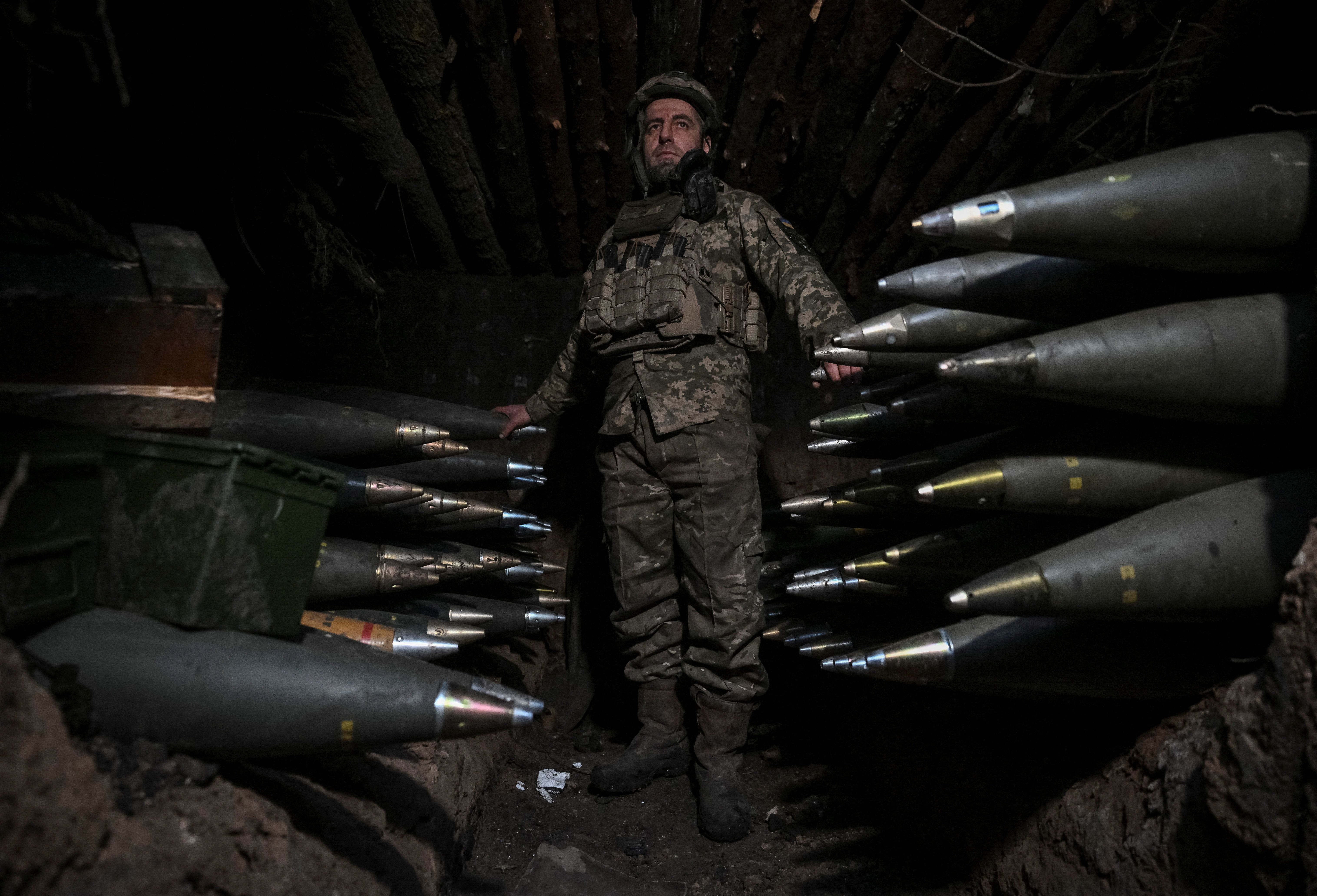 یک سرباز اوکراینی در خط مقدم نبرد با روسیه، منطقه دنیپروپتروفسک، سوم دی