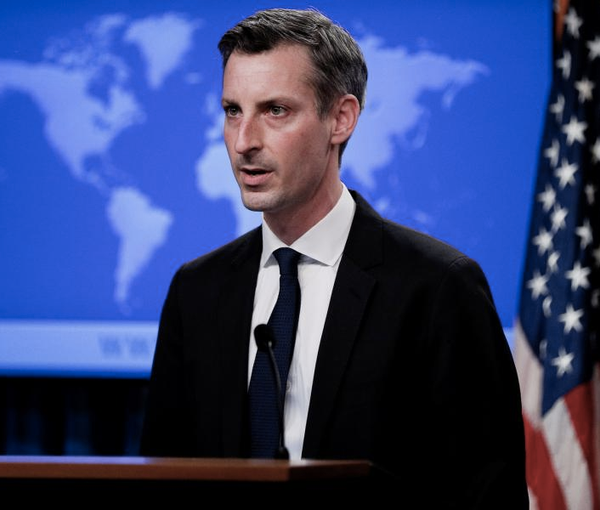 سخنگوی وزارت خارجه آمریکا درباره کمک روسیه به جمهوری اسلامی در برابر خیزش سراسری هشدار داد
