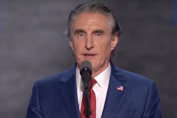 فرماندار داکوتای شمالی: سیاستهای بایدن روسیه و جمهوری اسلامی را ثروتمندتر کرده