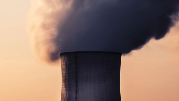 آلمان برای گذار به انرژیهای پاک، سه نیروگاه از شش نیروگاه اتمی خود را تعطیل کرد