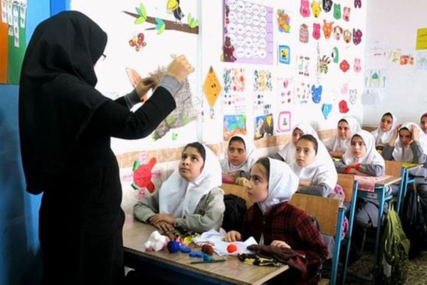 Iranian Introduces Family Criteria In Faculty Recruitment