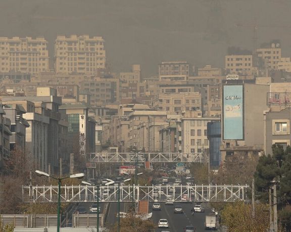 آلودگی شدید هوای تهران؛ احتمال لغو بازی پرسپولیس و نساجی در قلعهحسنخان