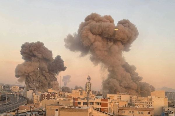 ادامه حملات به پایتخت در عصر دوشنبه؛ در مناطقی از تهران و شهرری انفجارهایی رخ داد