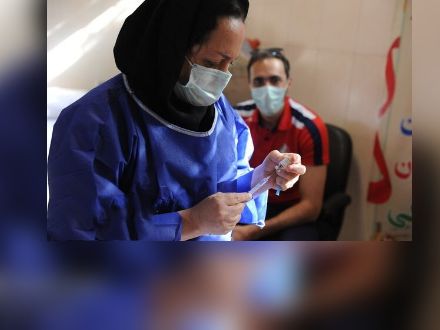 وزارت بهداشت: واکسن دانشجویان احتمالا تولید داخل خواهد بود، برای دانشآموزان واکسن نیست