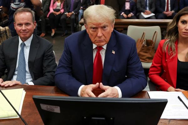 Trump says not so 'stupid' as to comment on possible attack against Iran