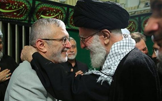 مداح مورد علاقه خامنهای: هیات و سینه زنی رکن اصلی نظام است