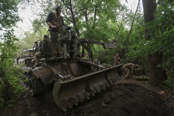 نیروهای اوکراینی در خط مقدم نبرد با روسیه، منطقه دونتسک، ۹ خرداد