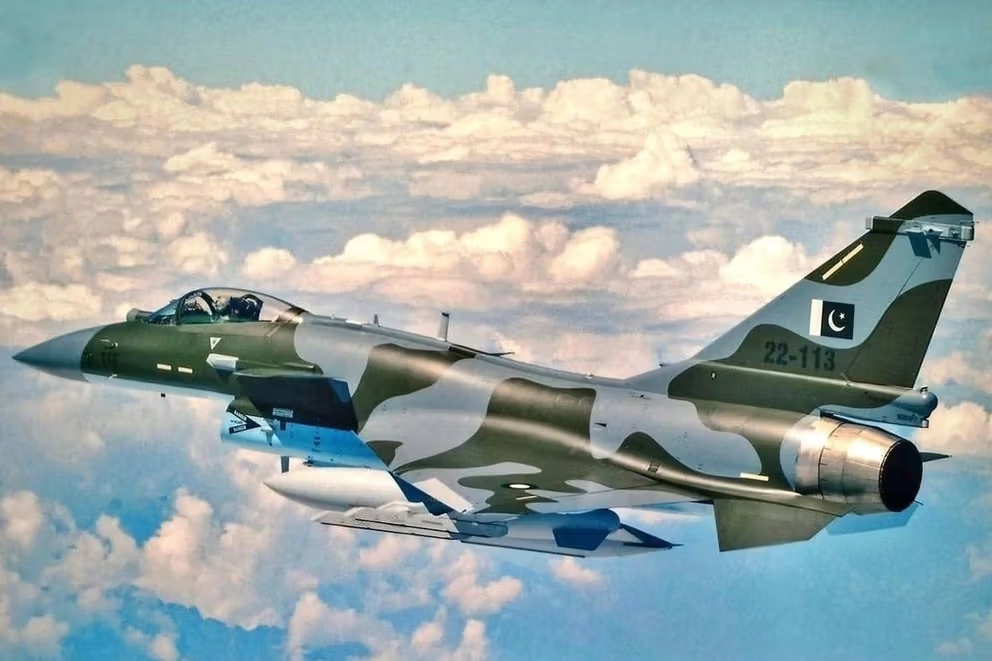 چین کارزاری سازمان‌یافته برای ضربه‌ زدن به فروش جنگنده رافال اجرا کرده است