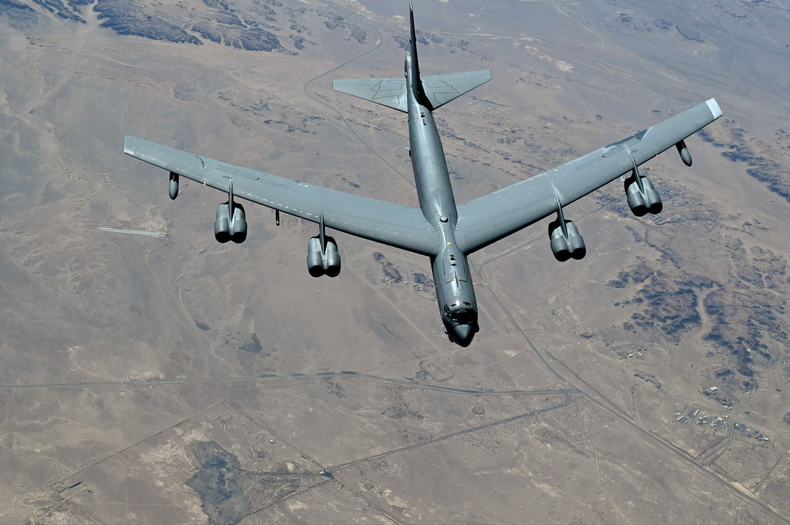 US Air Force Flies B-52 Bombers Over Mideast In Sync With Allies