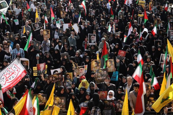 Iranians fear Israeli attack amid government indifference