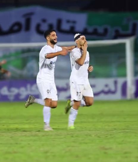 ملوان ۱-۰ خیبر؛ برد مهم ملوان در باتلاق انزلی، یک روز دیرتر، با دو رنگ لباس