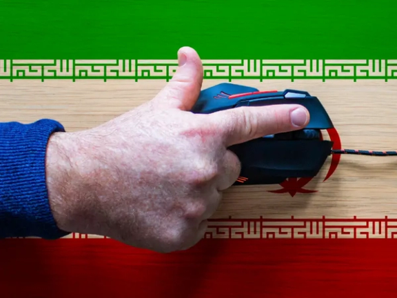 "مايكروسوفت": قراصنة إيرانيون يستهدفون خبراء بارزين في الشرق الأوسط