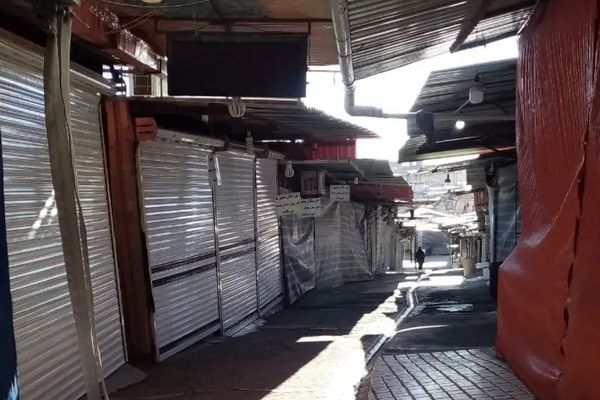 إضراب في عدة مدن إيرانية احتجاجا على إعدام 4 سجناء سياسيين