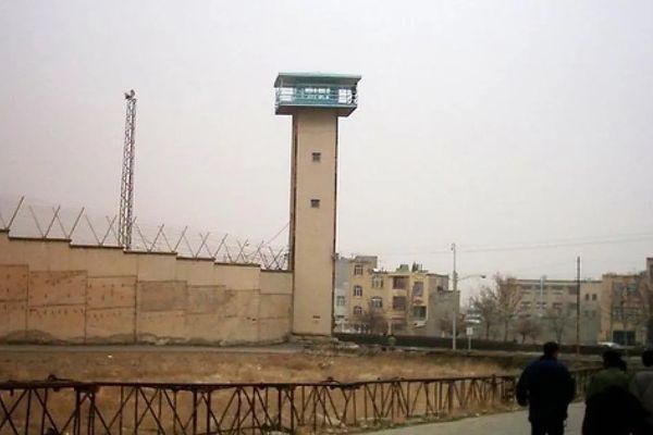 دیوان عالی کشور احکام اعدام سه زندانی سیاسی در اهواز را تایید کرد