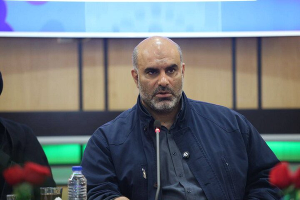 نائب رئيس بلدية طهران: مَن يُلقي سلاحه سيُسحق تحت الأقدام