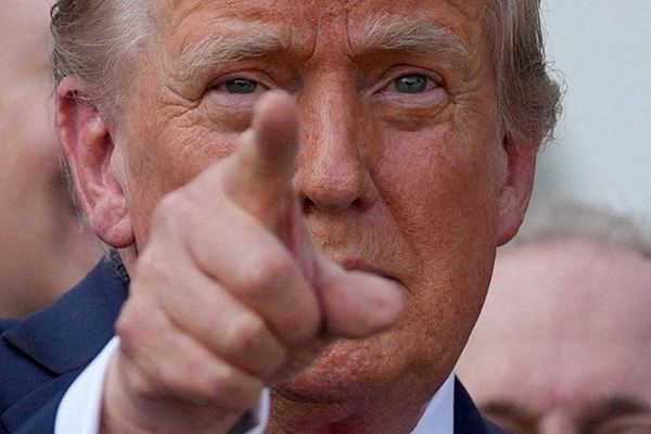 هشدار ترامپ به حماس: گروگانها را آزاد کنید وگرنه «عواقب سخت» در پیش است
