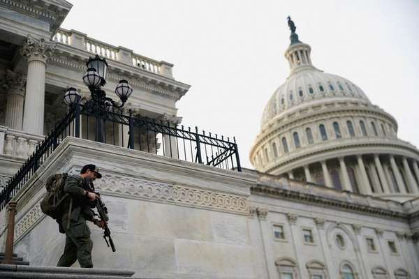 Trump's Iran escalation fuels Senate clash over war powers