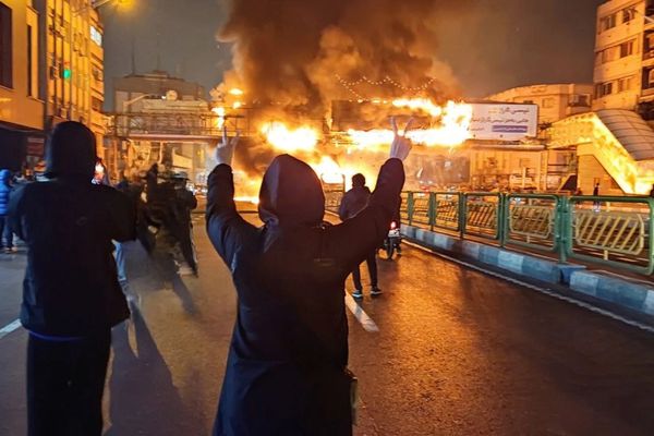 در بیستویکمین روز انقلاب ملی ایرانیان چه گذشت؟