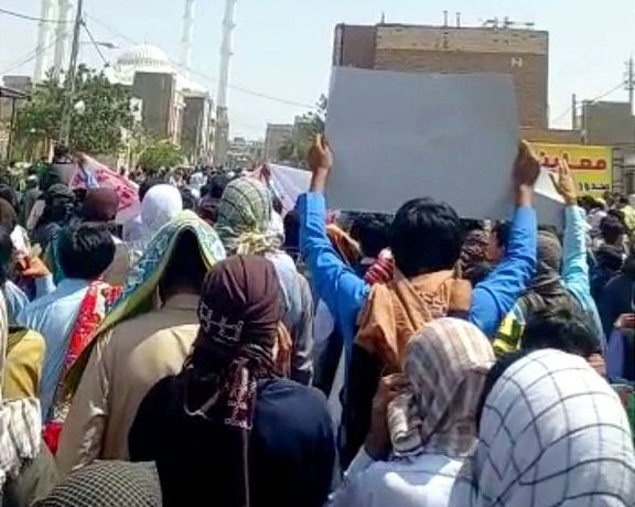 Protesters In Iran’s Zahedan Call For Overthrow Of Regime