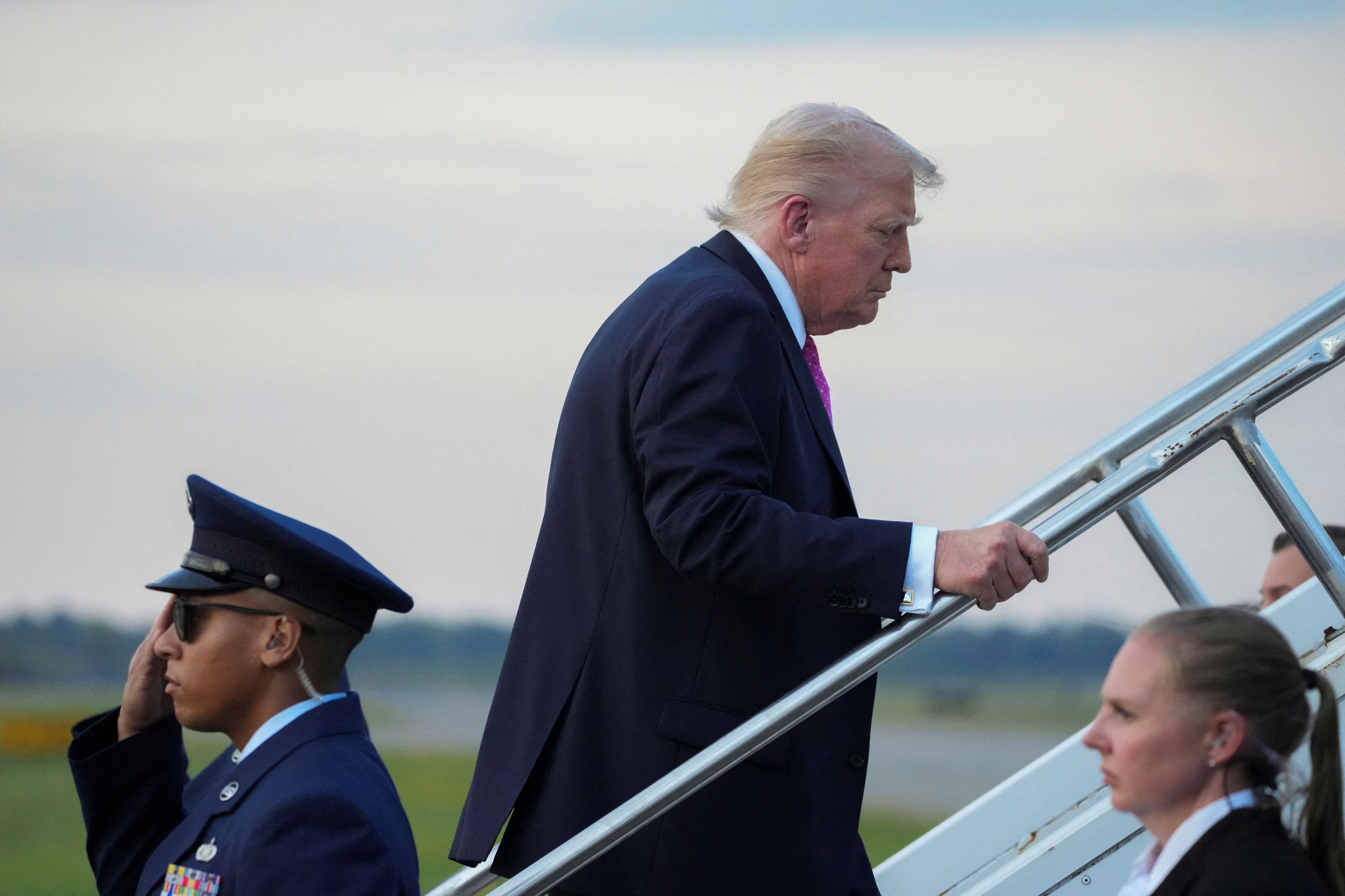 ترامپ: چپ‌ها تنها عامل خشونت سیاسی‌اند، بسیاری از آنها تحت تحقیقات قضایی‌ قرار دارند