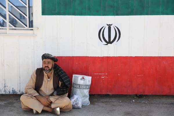 Bread restrictions for Afghans in Iran stir tensions