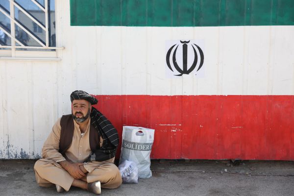 Bread restrictions for Afghans in Iran stir tensions