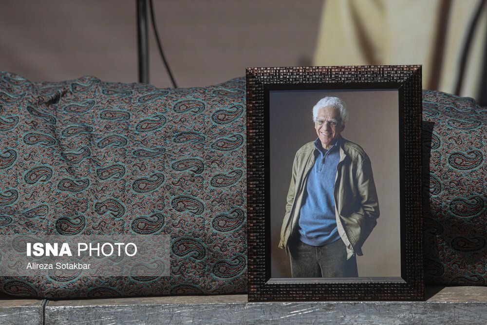 تاکید کارگردانان سینما بر خشم کیومرث پوراحمد از وقایع اخیر ایران: او عصیانگر بود نه افسرده