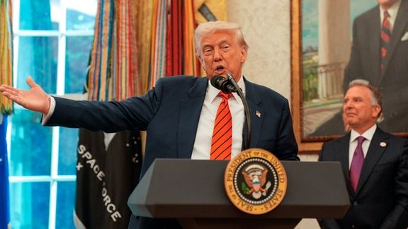 دونالد ترامپ: سانتریفیوژهای ایران را با «ملایمت» یا «خشونت» نابود میکنیم